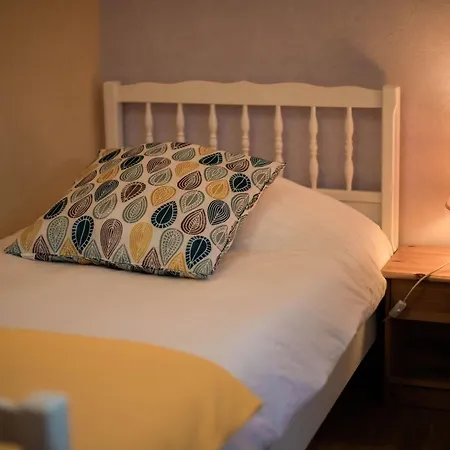 De Charme Renove Avec Cheminee, Terrasse Et Proche Randonnees - Capacite 13 Pers. - Fr-1-410-179 Tatil Evi