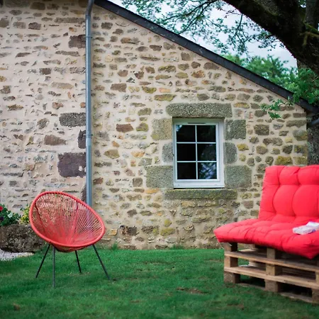 Tatil Evi De Charme Renove Avec Cheminee, Terrasse Et Proche Randonnees - Capacite 13 Pers. - Fr-1-410-179