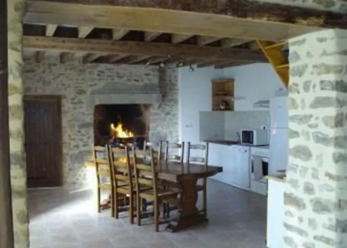 Saint-léonard-des-bois, 5 Pièces, 7 Personnes - Fr-1-410-179 Сasa de vacaciones *