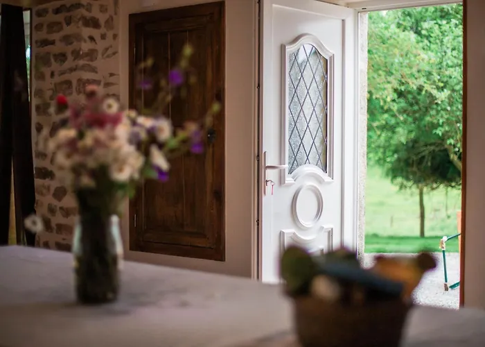 Saint-léonard-des-bois, 5 Pièces, 7 Personnes - Fr-1-410-179 *